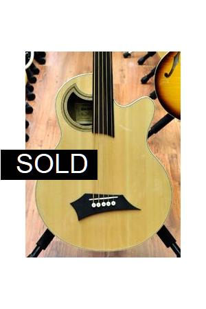 Warwick Rockbass Alien 5 Fretless Warwick Rockbass Alien 5 Fretless